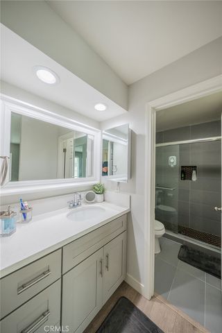 15425 Sherman Way 241, Van Nuys, CA 91406