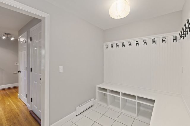 159 Bedford St 159, Lexington, MA 02420