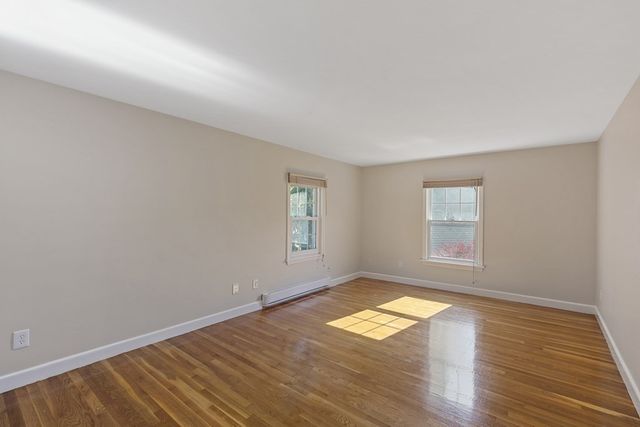 159 Bedford St 159, Lexington, MA 02420