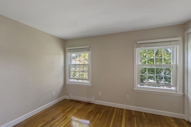 159 Bedford St 159, Lexington, MA 02420