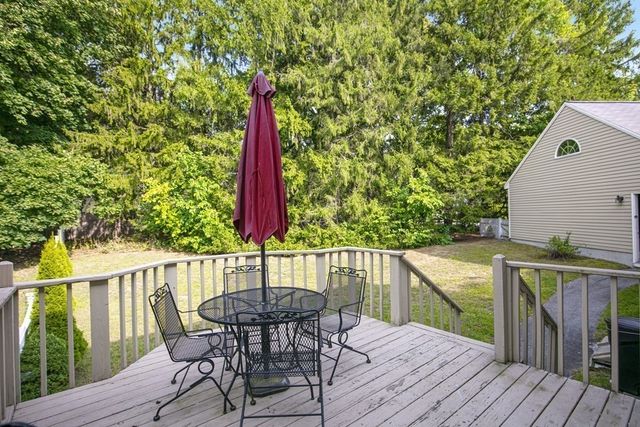 159 Bedford St 159, Lexington, MA 02420