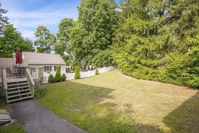 159 Bedford St 159, Lexington, MA 02420