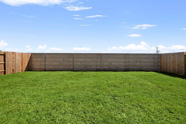 1810 Glacier Gorge Trail, Dayton, TX 77535