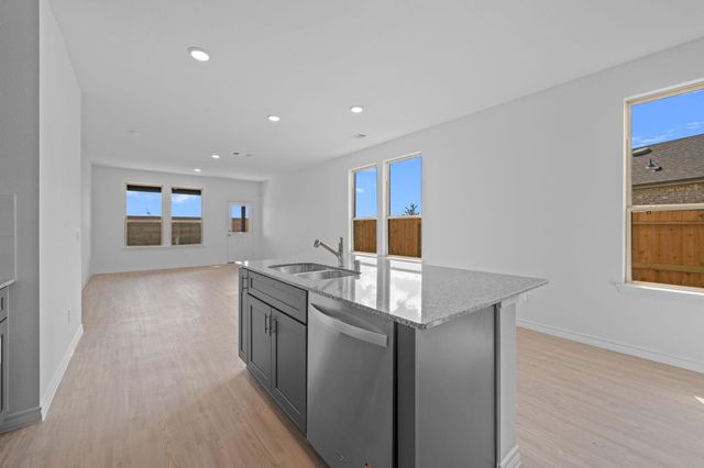 1810 Glacier Gorge Trail, Dayton, TX 77535