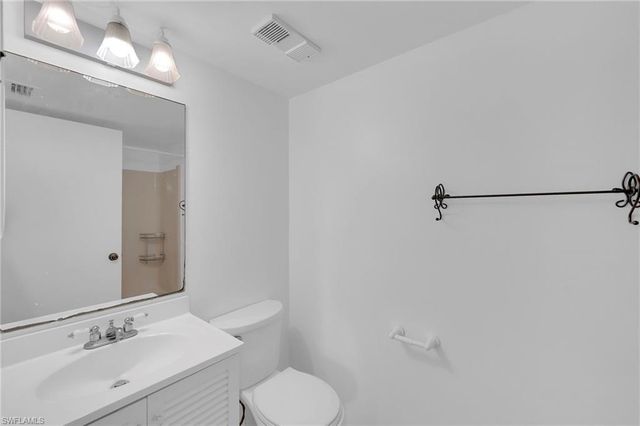2875 Palm Beach BLVD 205, Fort Myers, FL 33916