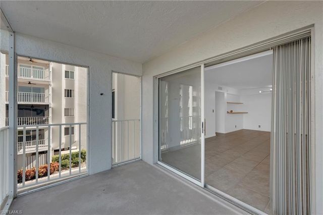2875 Palm Beach BLVD 205, Fort Myers, FL 33916