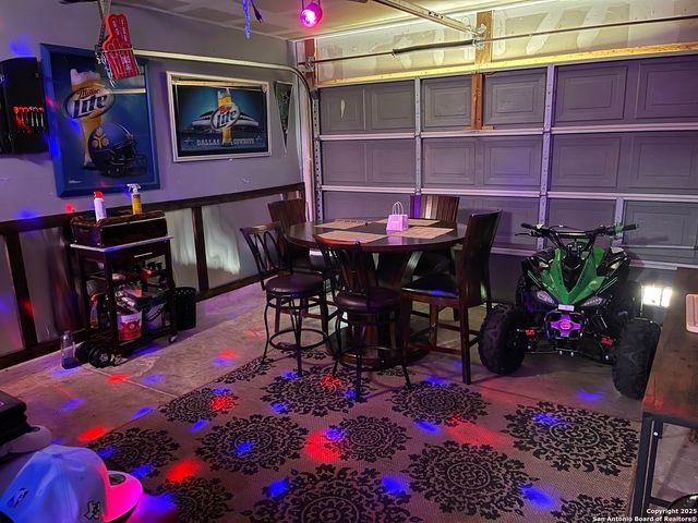 9858 MENARD CIR, San Antonio, TX 78245