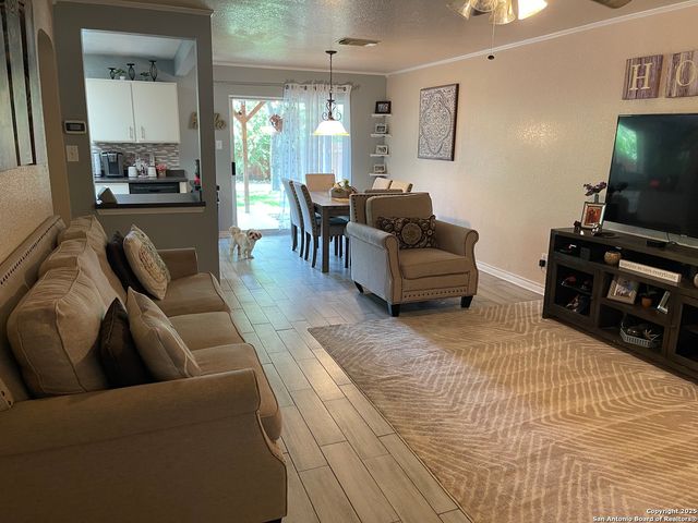 9858 MENARD CIR, San Antonio, TX 78245