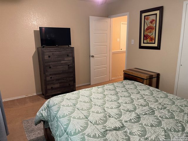 9858 MENARD CIR, San Antonio, TX 78245