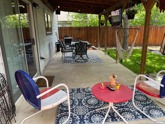 9858 MENARD CIR, San Antonio, TX 78245