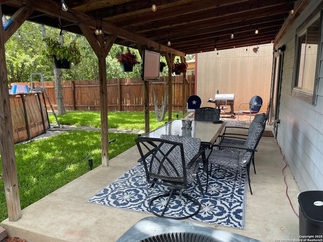 9858 MENARD CIR, San Antonio, TX 78245