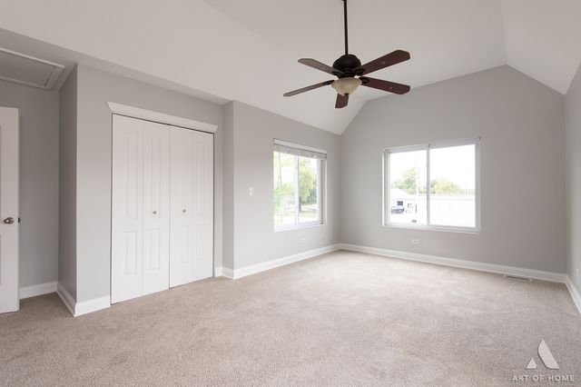 6120 W 98th Street, Oak Lawn, IL 60453