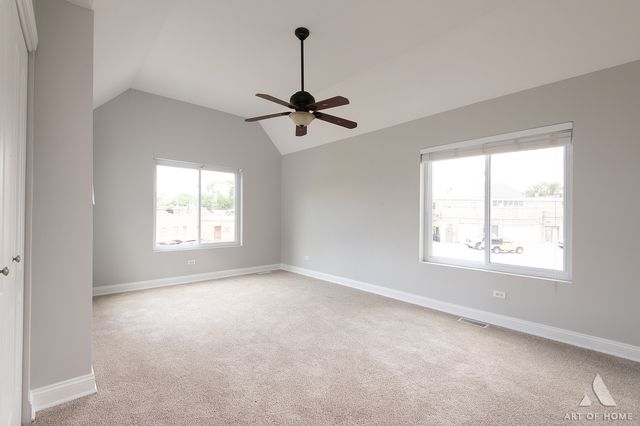 6120 W 98th Street, Oak Lawn, IL 60453