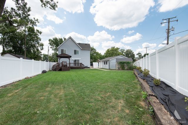 6120 W 98th Street, Oak Lawn, IL 60453