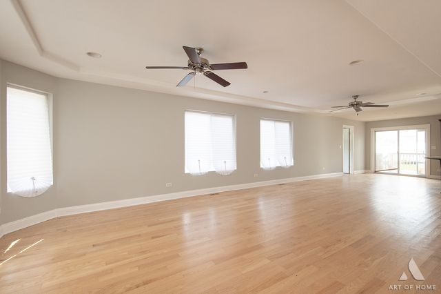 6120 W 98th Street, Oak Lawn, IL 60453