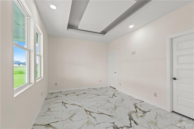 201 Contento Avenue, Donna, TX 78537