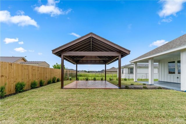 201 Contento Avenue, Donna, TX 78537