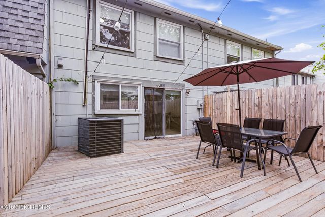 138 Stratford Place, Lakewood, NJ 08701