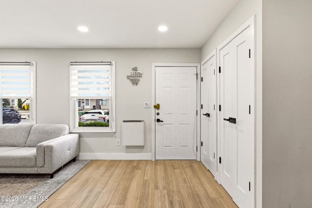 138 Stratford Place, Lakewood, NJ 08701