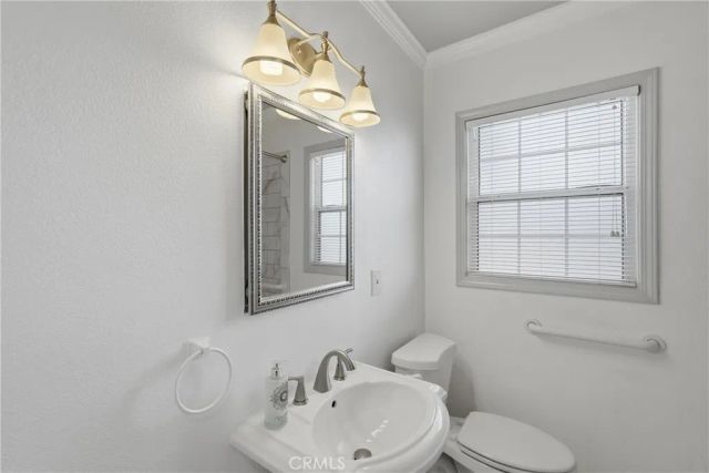 1025 N Modena, Anaheim, CA 92801
