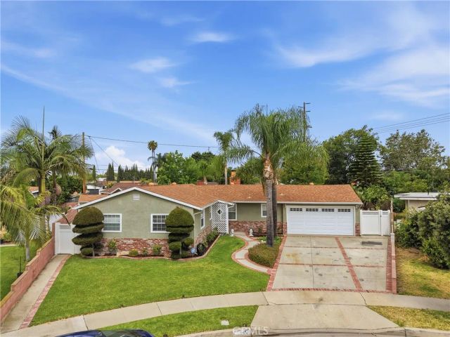 1025 N Modena, Anaheim, CA 92801