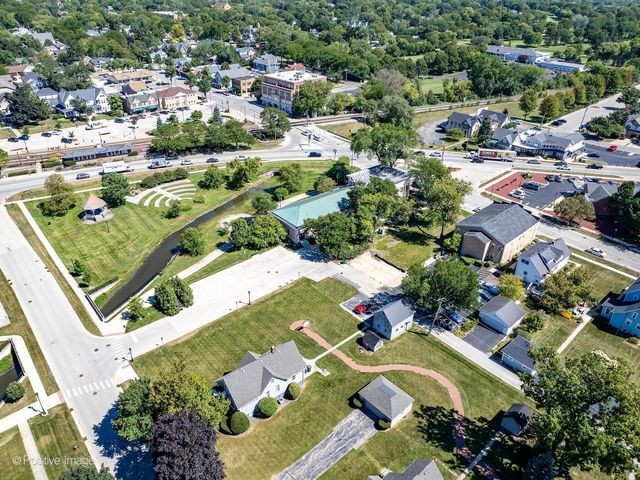 100 S Walnut Street, Itasca, IL 60143