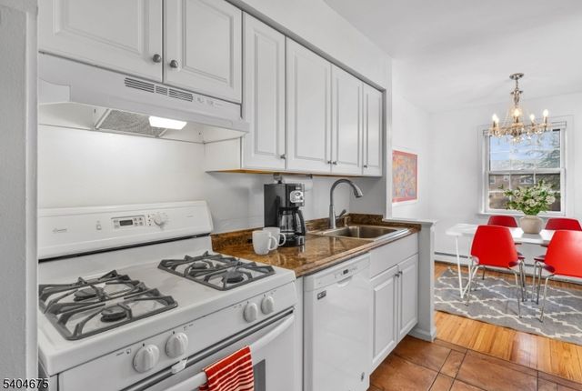 605 Grove St 16, Clifton City, NJ 07013