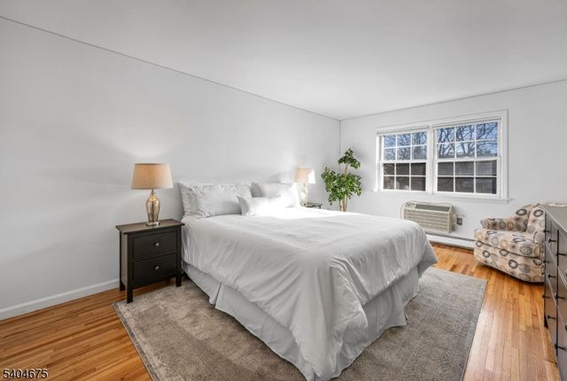 605 Grove St 16, Clifton City, NJ 07013