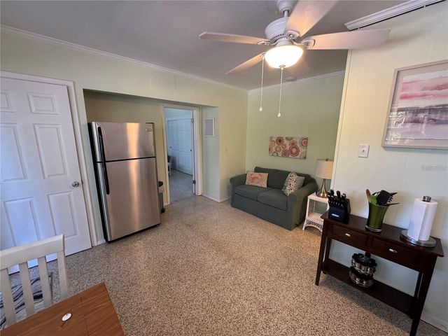 104 BASE AVENUE W C, Venice, FL 34285