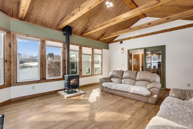 4304 Meadowlark LANE, La Crosse, WI 54601