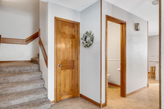 4304 Meadowlark LANE, La Crosse, WI 54601