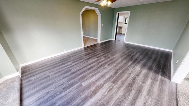 203 Trott Avenue SE, Willmar, MN 56201