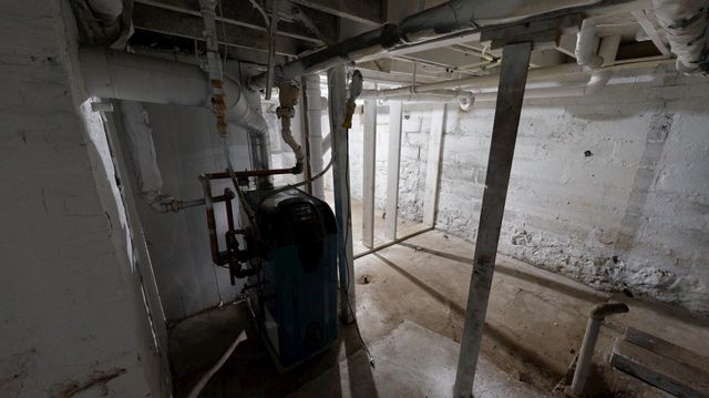 203 Trott Avenue SE, Willmar, MN 56201