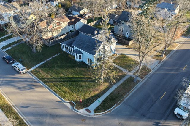 203 Trott Avenue SE, Willmar, MN 56201