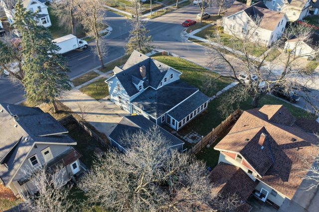 203 Trott Avenue SE, Willmar, MN 56201