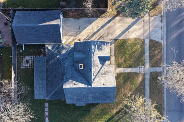 203 Trott Avenue SE, Willmar, MN 56201