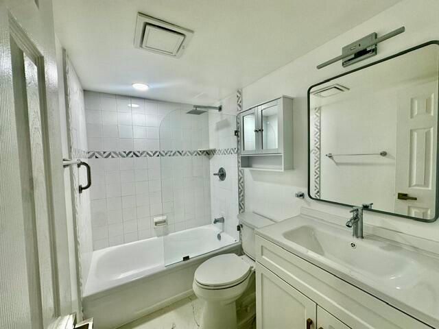 3045 Cornwall C, Boca Raton, FL 33434