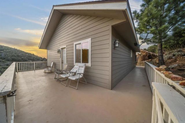 35465 Sunset Lane, Julian, CA 92036