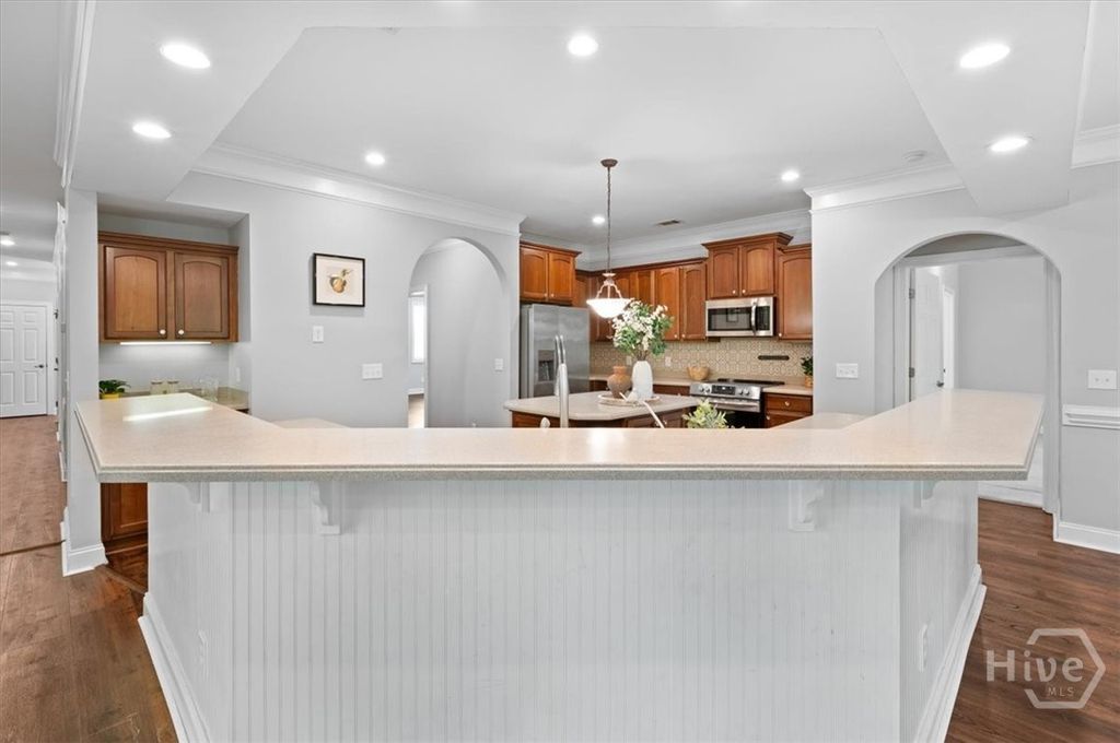 Image 17 of property listing at 2604 River Oaks Drive, Richmond Hill, GA 31324