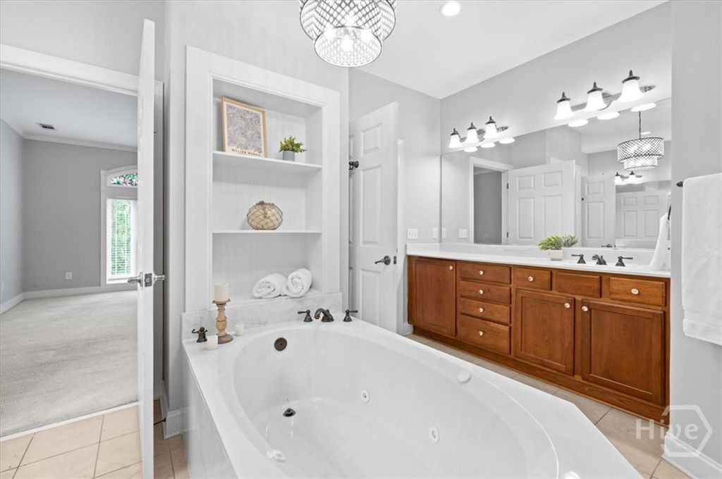 Image 38 of property listing at 2604 River Oaks Drive, Richmond Hill, GA 31324