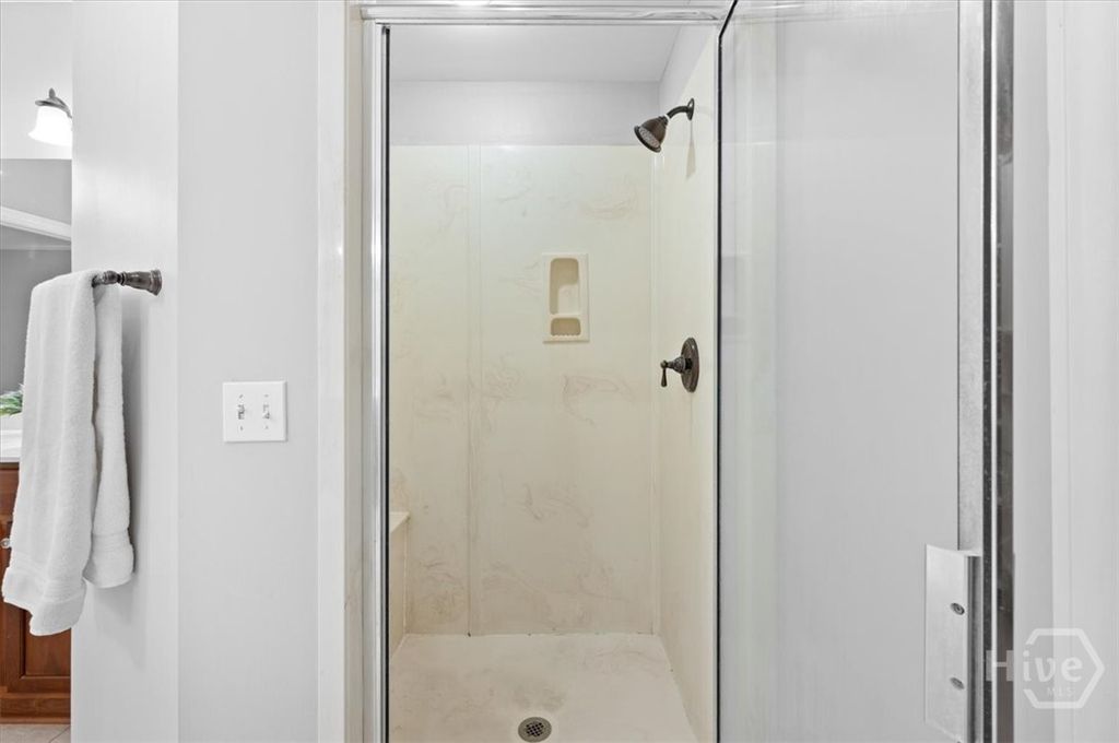 Image 41 of property listing at 2604 River Oaks Drive, Richmond Hill, GA 31324