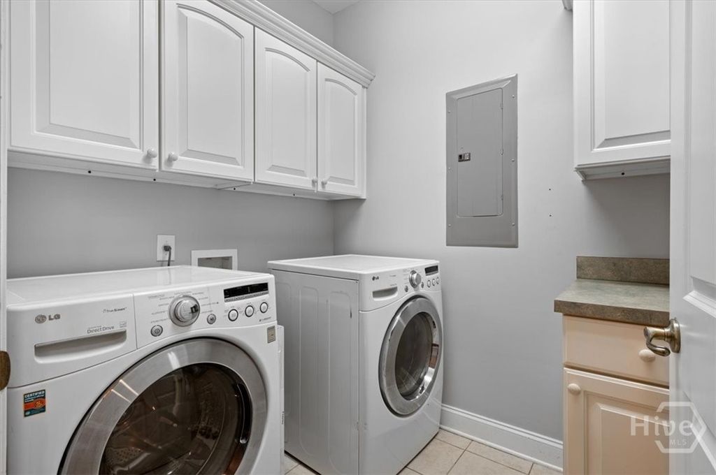 Image 54 of property listing at 2604 River Oaks Drive, Richmond Hill, GA 31324
