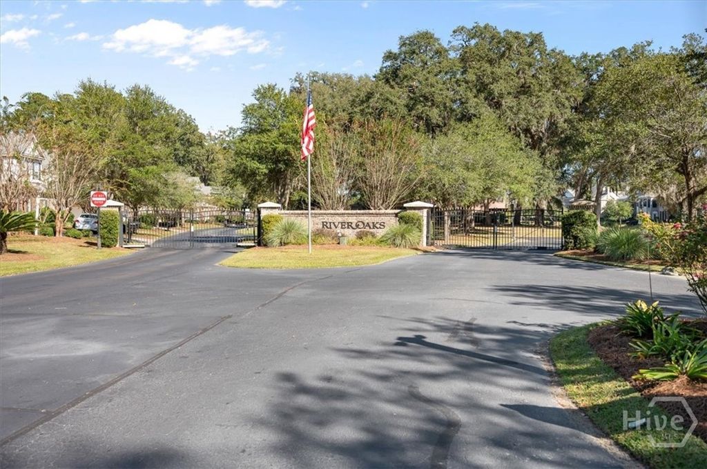 Image 66 of property listing at 2604 River Oaks Drive, Richmond Hill, GA 31324