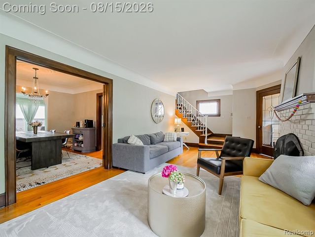 321 Aqua Court, Royal Oak, MI 48073