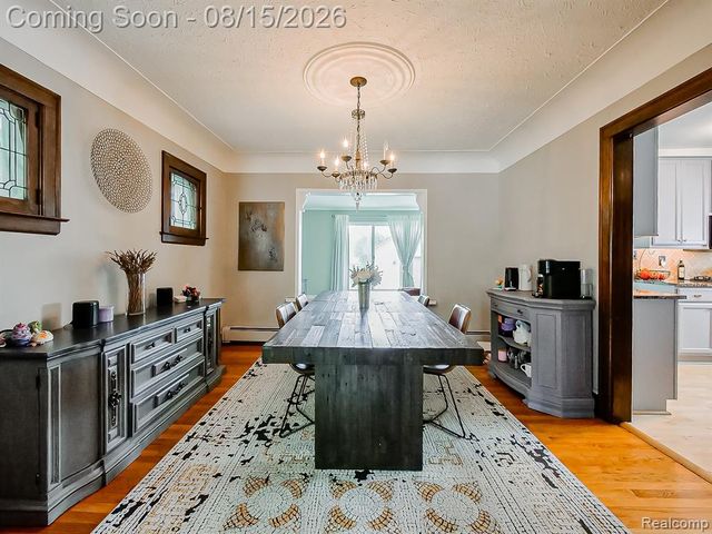 321 Aqua Court, Royal Oak, MI 48073