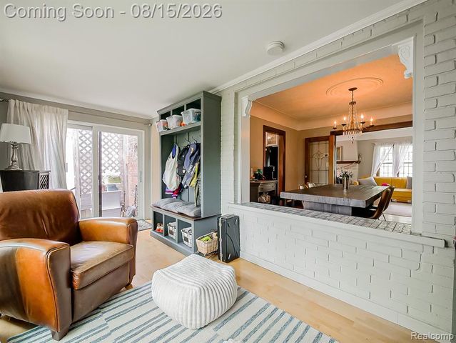 321 Aqua Court, Royal Oak, MI 48073