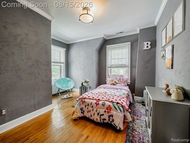 321 Aqua Court, Royal Oak, MI 48073