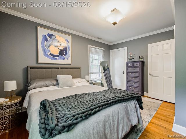 321 Aqua Court, Royal Oak, MI 48073