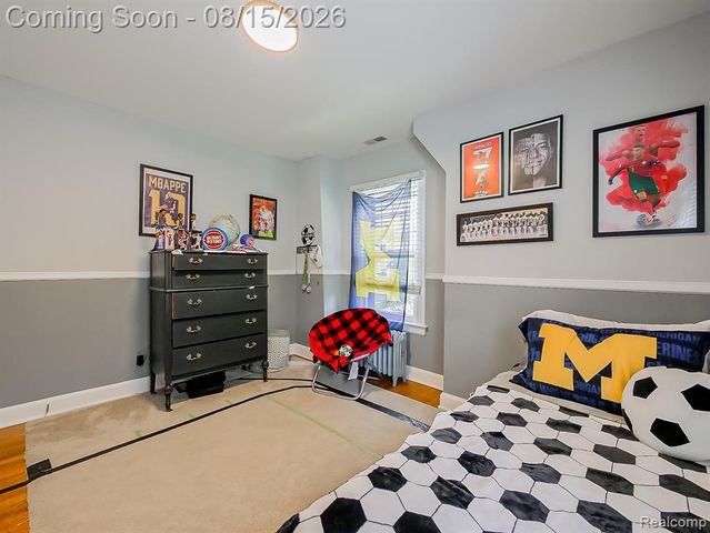 321 Aqua Court, Royal Oak, MI 48073