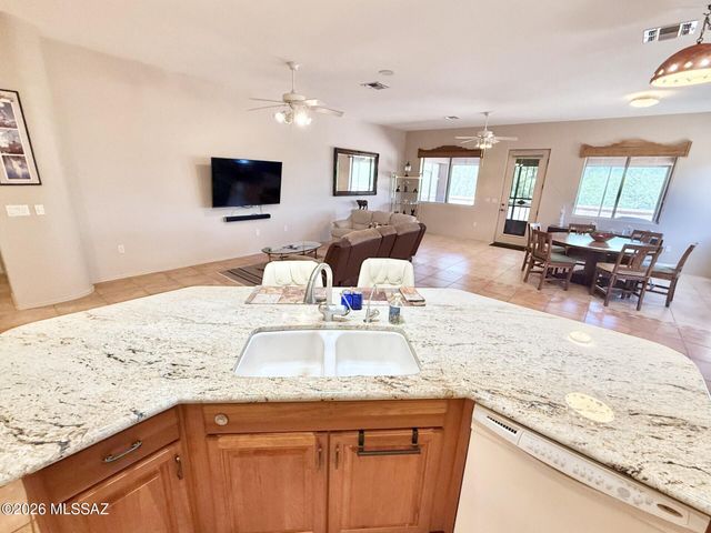 5108 S Vía Loma Verde, Green Valley, AZ 85622